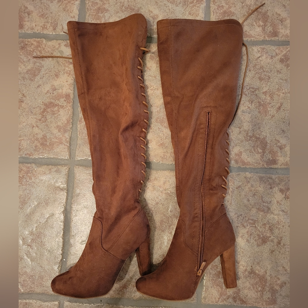 High knew boots